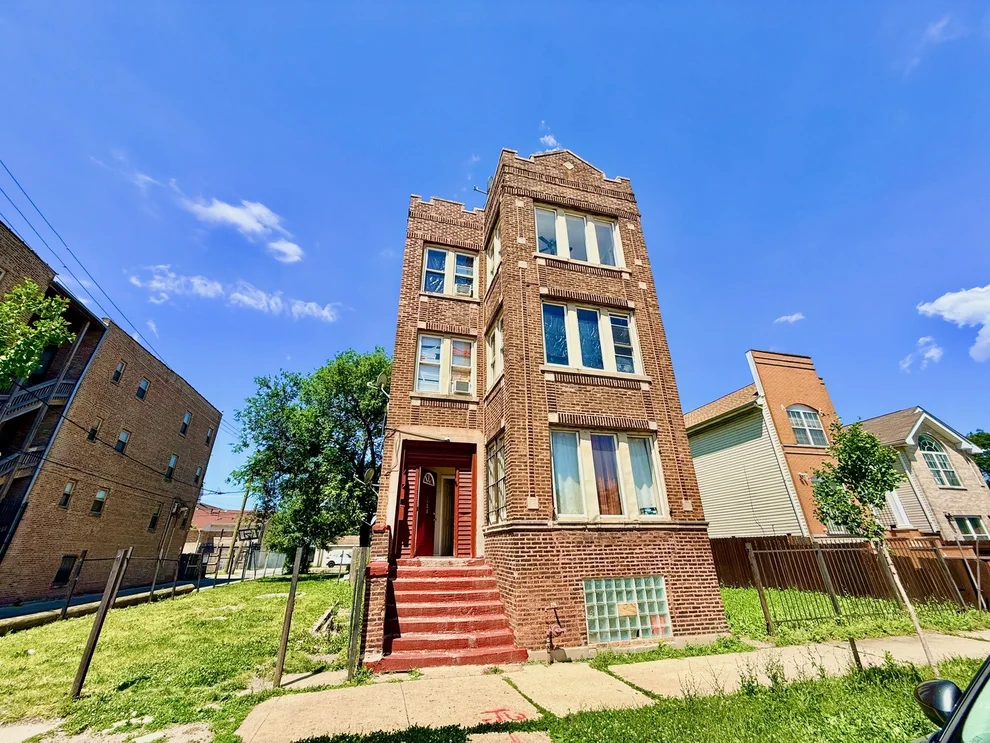 Unit for sale at 1140 S Keeler Avenue, Chicago, IL 60624
