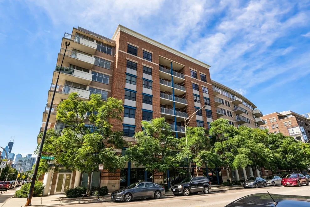 Unit for sale at 511 W Division Street, Chicago, IL 60610