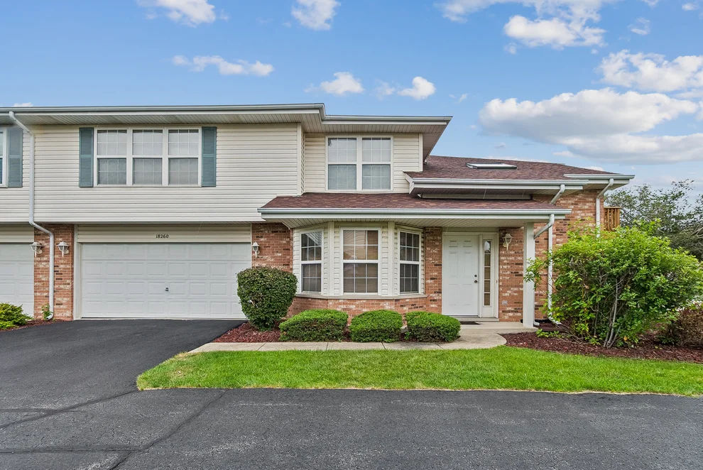 Unit for sale at 18260 Kirby Drive, Tinley Park, IL 60487