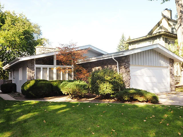Unit for sale at 1464 Asbury Avenue, EVANSTON, IL 60201