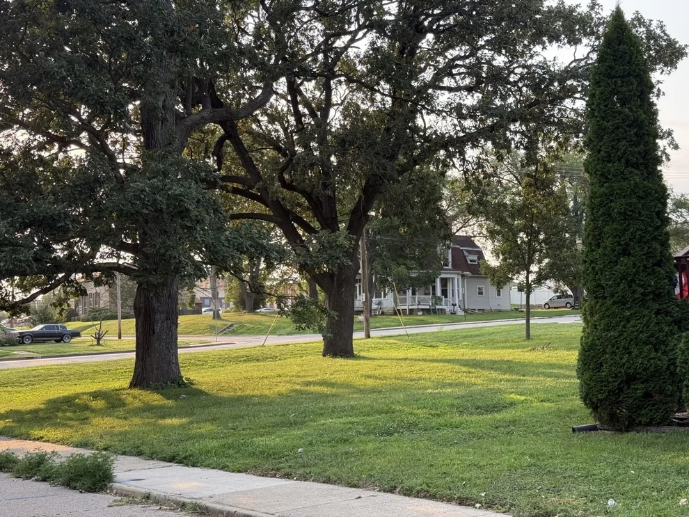 Unit for sale at 1429 Bluff Street, Peru, IL 61354