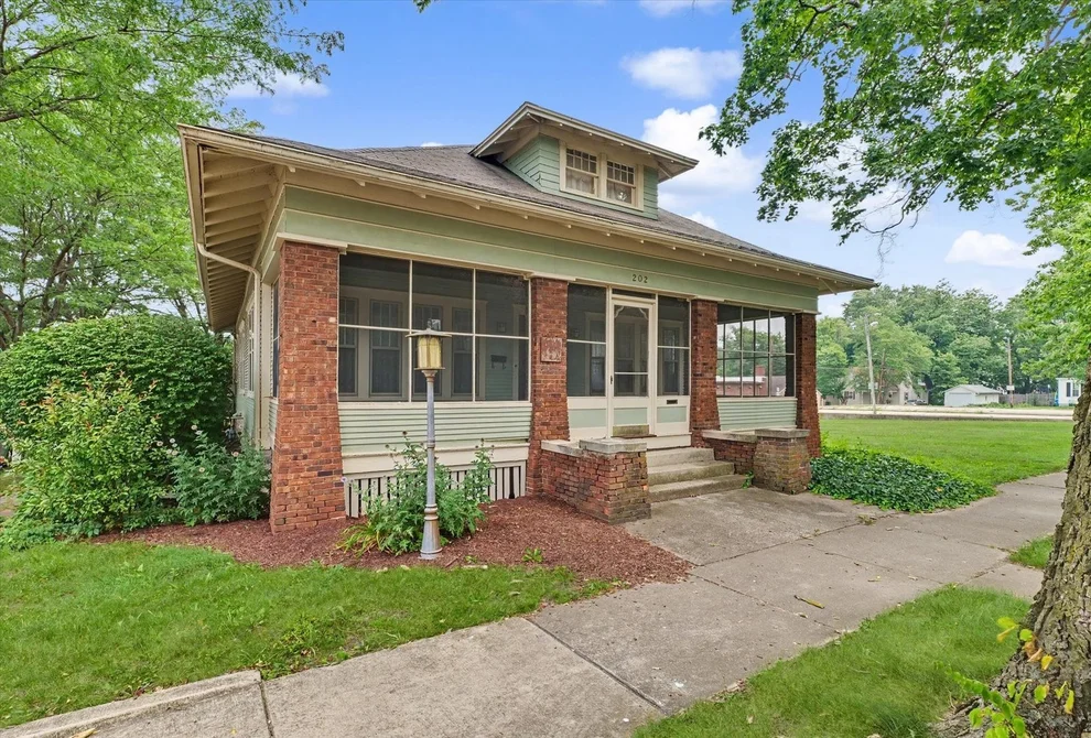 Unit for sale at 202 E Washington Street, Monticello, IL 61856