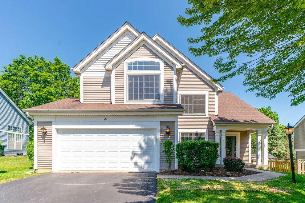 Unit for sale at 4 Deer Creek Court, Lake In The Hills, IL 60156