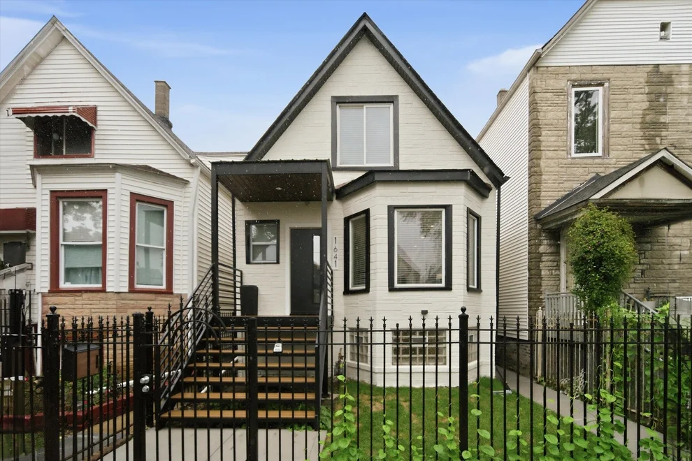 Unit for sale at 1641 N Springfield Avenue, Chicago, IL 60647
