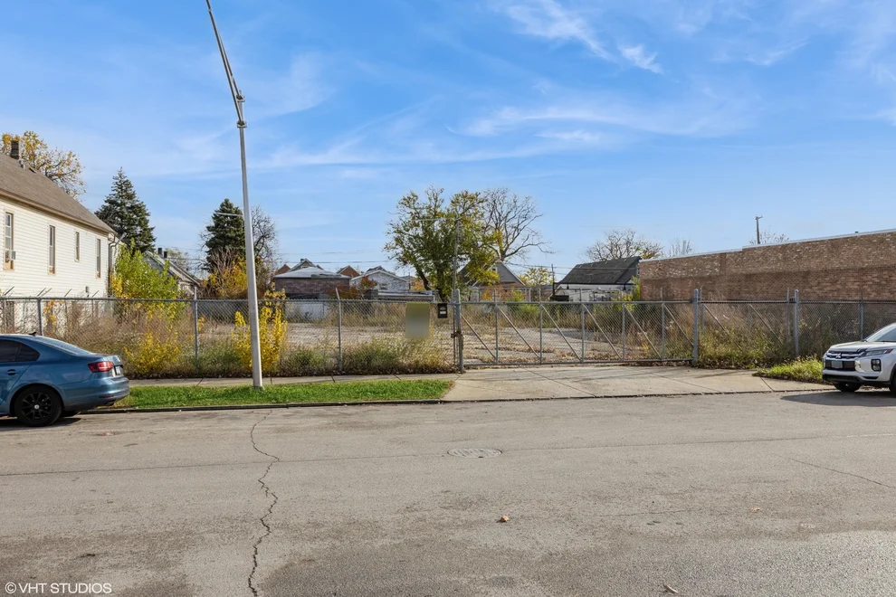 Unit for sale at 5009-15 S Homan Avenue, Chicago, IL 60632