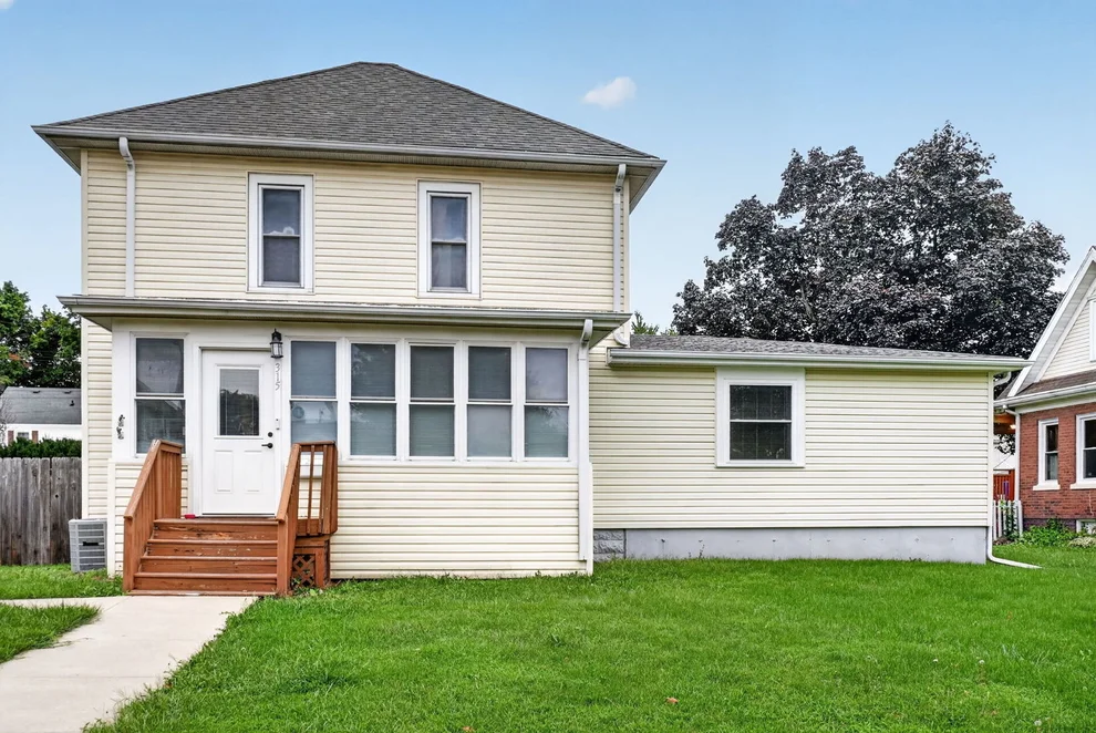 Unit for sale at 315 N 12th Street, Rochelle, IL 61068