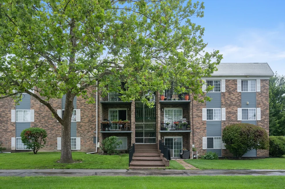 Unit for sale at 1627 N Windsor Drive, Arlington Heights, IL 60004