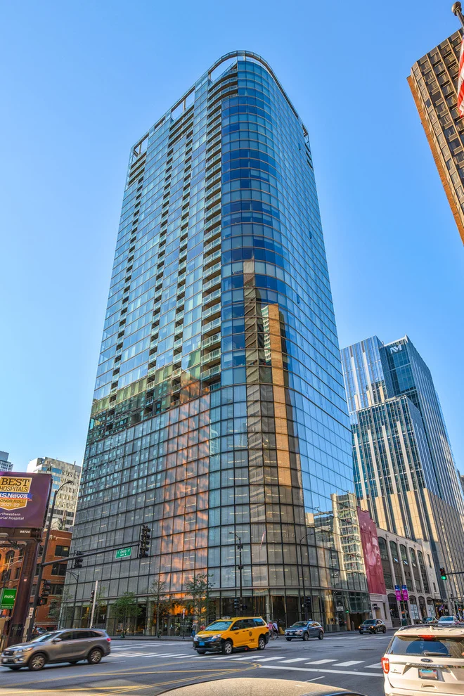 Unit for sale at 600 N Fairbanks Court, Chicago, IL 60611