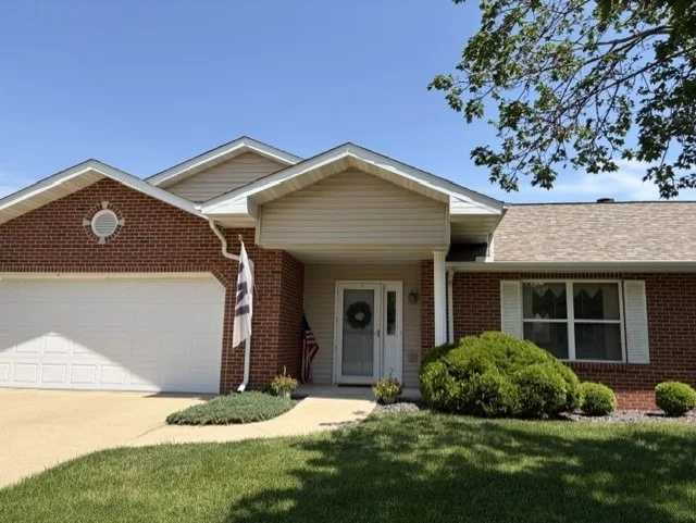 Unit for sale at 1017 31st Street, Peru, IL 61354