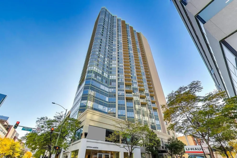 Unit for sale at 111 W MAPLE Street, Chicago, IL 60611