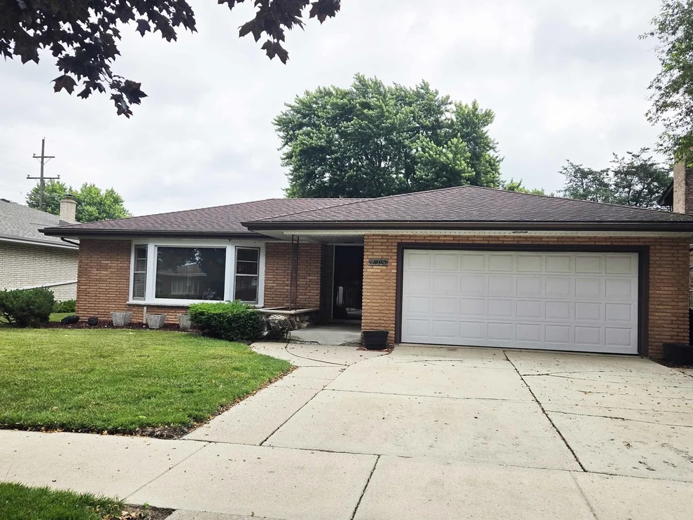 Unit for sale at 9605 S Kolin Avenue, Oak Lawn, IL 60453