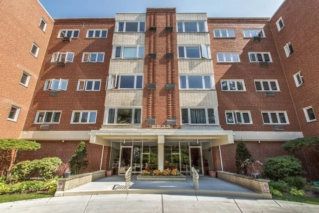 Unit for sale at 2033 SHERMAN Avenue, EVANSTON, IL 60201