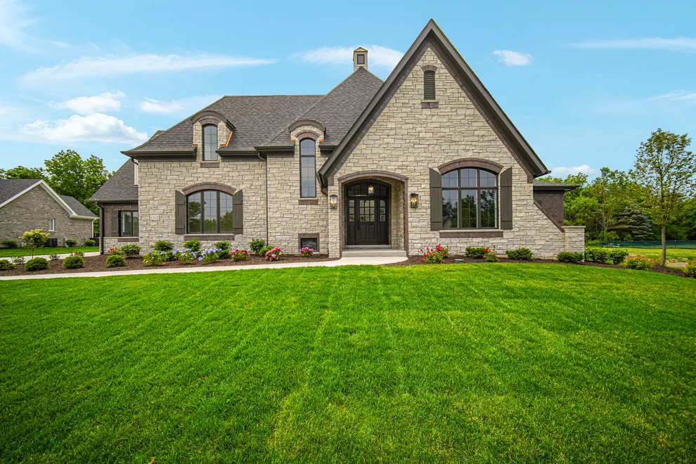 Unit for sale at 1212 Georgias Way, New Lenox, IL 60451