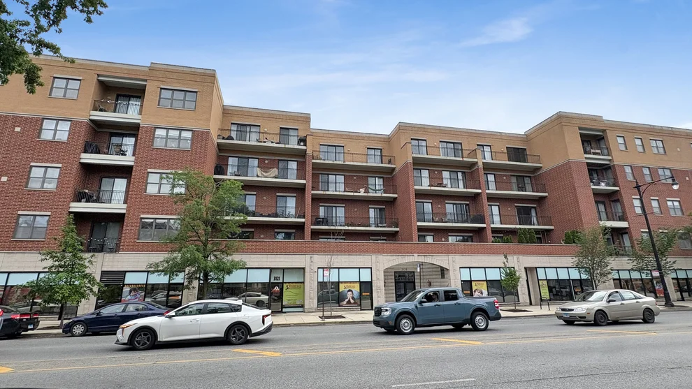 Unit for sale at 3125 W FULLERTON Avenue, Chicago, IL 60647