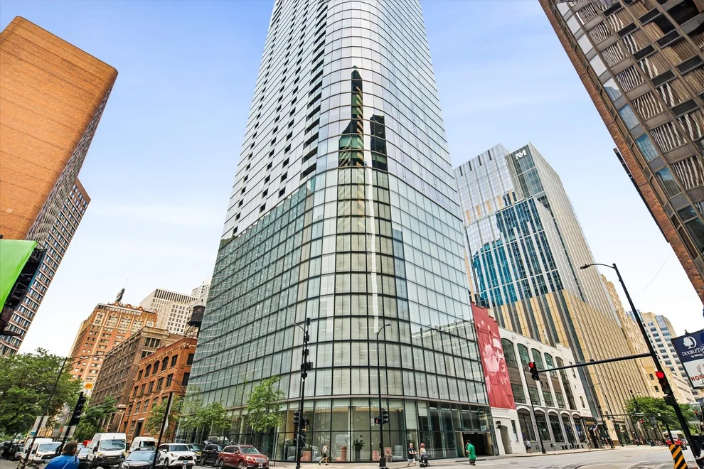 Unit for sale at 600 N Fairbanks Court, Chicago, IL 60611