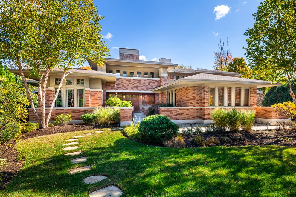 Unit for sale at 908 Julian Court, Naperville, IL 60540