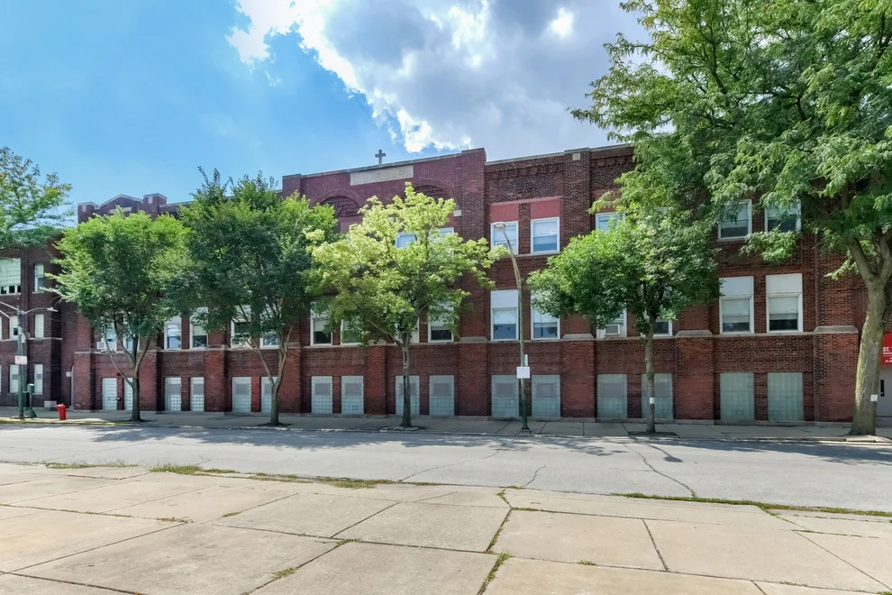 Unit for sale at 2812 S Quinn Street, Chicago, IL 60608