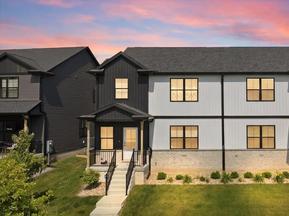 Unit for sale at 1523 Belclare Road, Normal, IL 61761