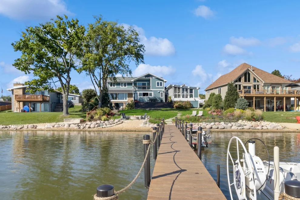 Unit for sale at 245 Sunrise Lane, Lake Zurich, IL 60047