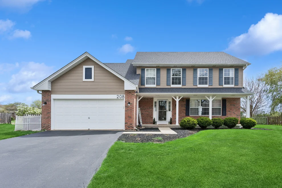 Unit for sale at 208 Long Meadow Court, Oswego, IL 60543