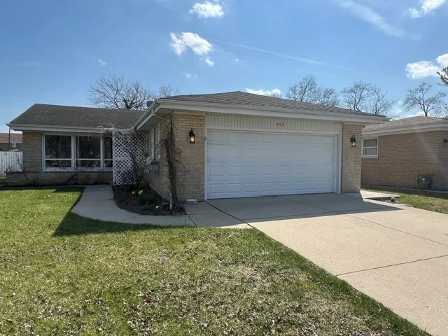 Unit for sale at 793 TIMOTHY Lane, Des Plaines, IL 60016