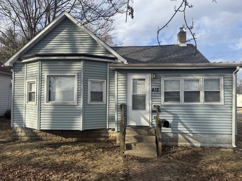 Unit for sale at 412 E Columbia Avenue, Champaign, IL 61820