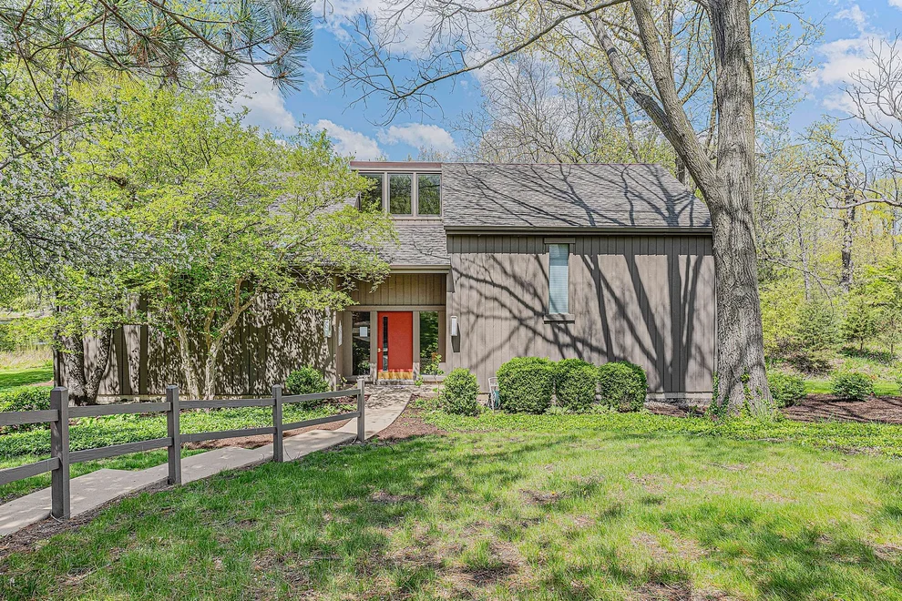 Unit for sale at 744 OLD BARN Road, Lake Barrington, IL 60010