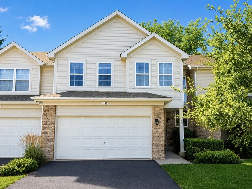 Unit for sale at 166 Avalon Court, Roselle, IL 60172