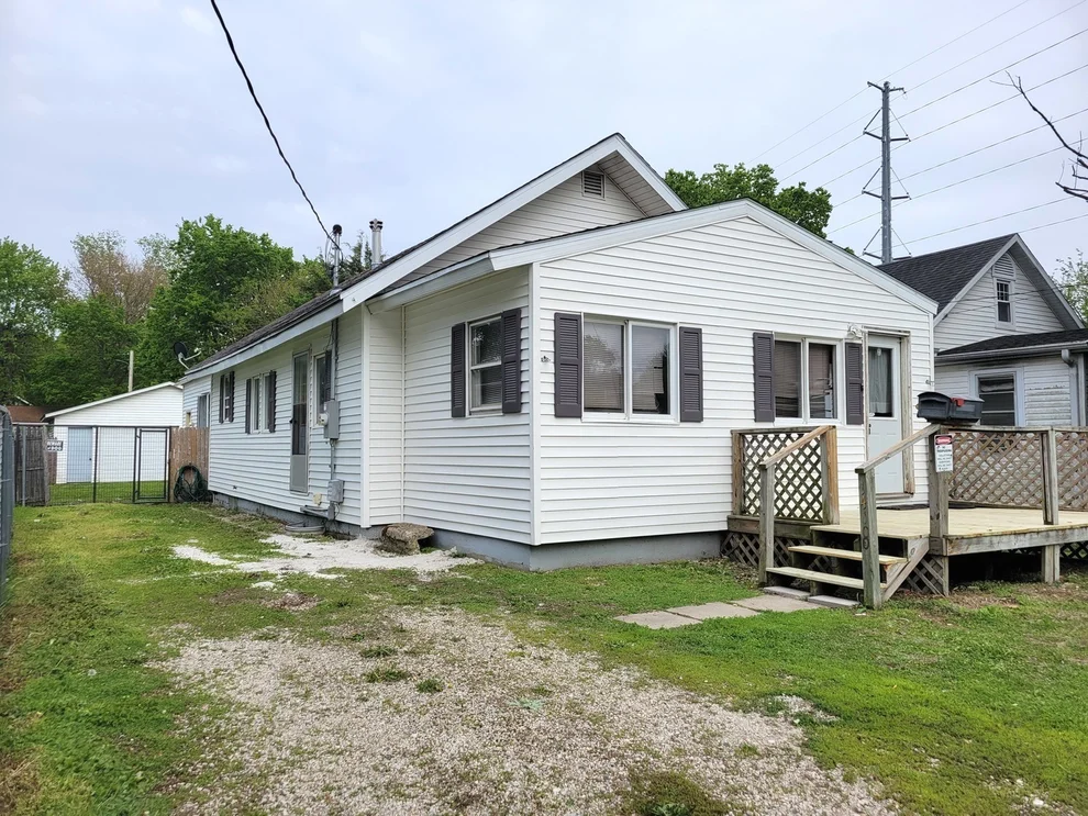Unit for sale at 1410 Porter Street, Ottawa, IL 61350