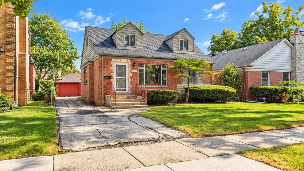 Unit for sale at 1807 N 78th Court, Elmwood Park, IL 60707