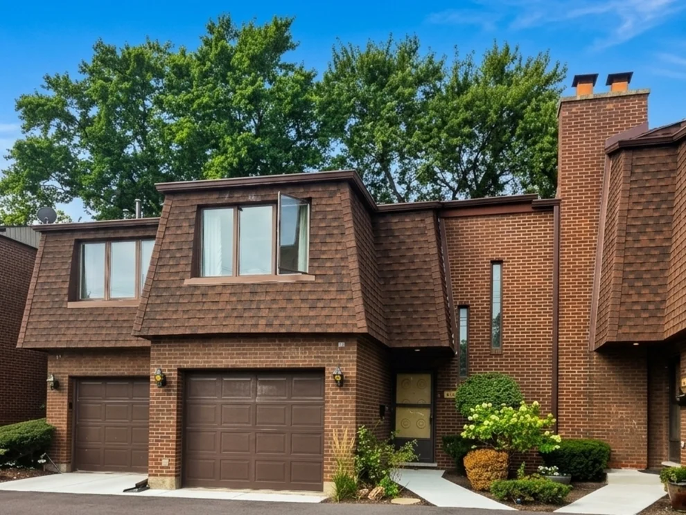Unit for sale at 416 S Dee Road, Park Ridge, IL 60068