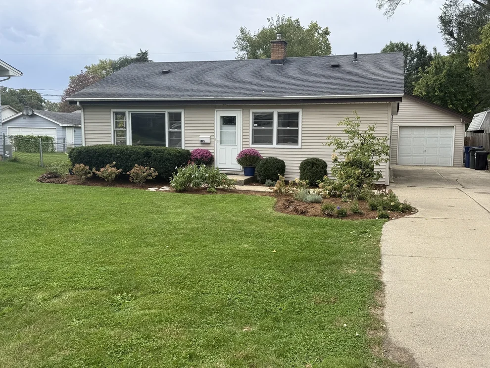 Unit for sale at 1445 N Webster Street, Naperville, IL 60563