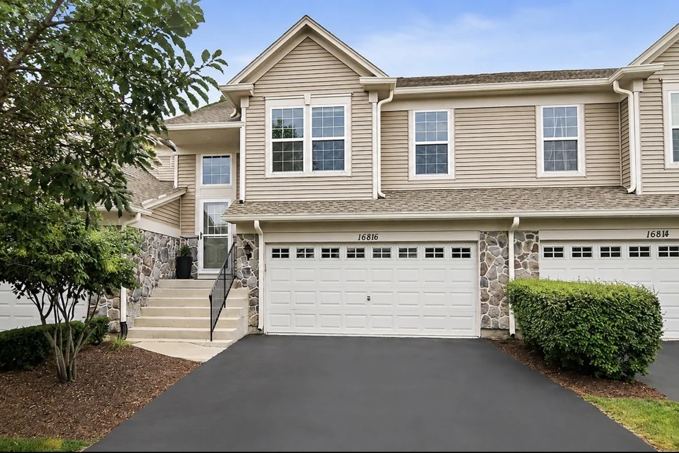 Unit for sale at 16816 S Locust Lane, Lockport, IL 60441