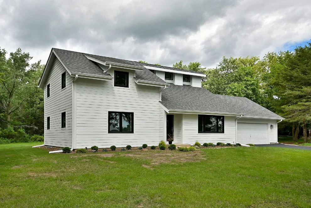 Unit for sale at 18878 Ridge Lane, Marengo, IL 60152