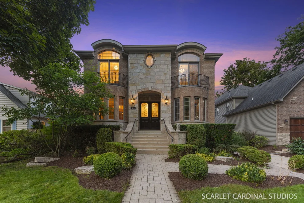 Unit for sale at 410 S Sleight Street, Naperville, IL 60540