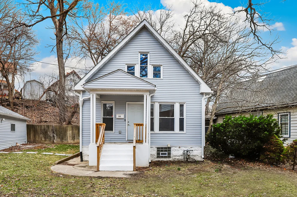 Unit for sale at 511 Emmett Street, Joliet, IL 60436
