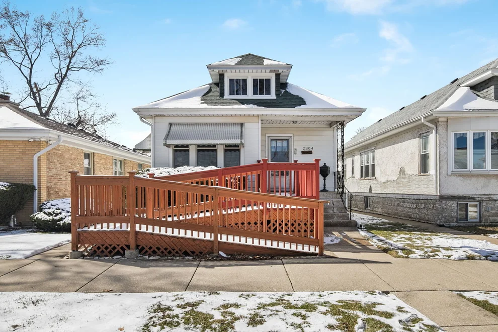 Unit for sale at 2904 N Nordica Avenue, Chicago, IL 60634