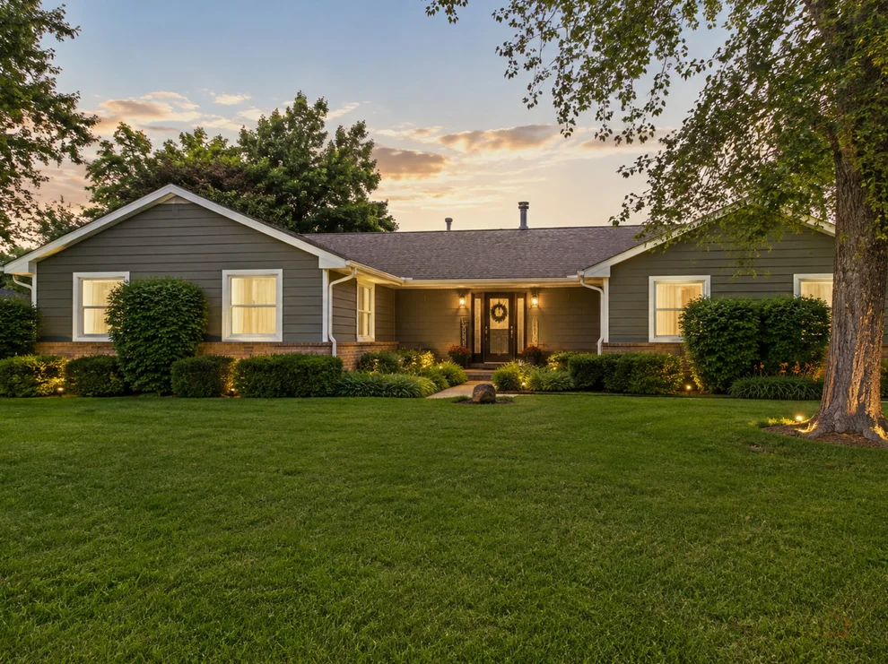 Unit for sale at 717 Roberts Road, Winthrop Harbor, IL 60096