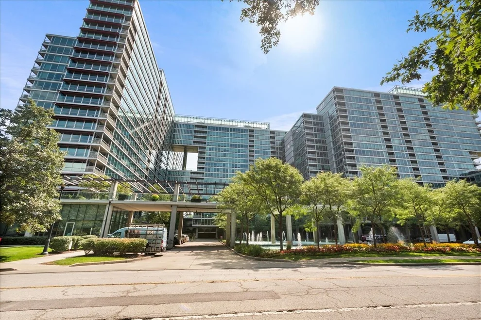 Unit for sale at 9655 Woods Drive, Skokie, IL 60077
