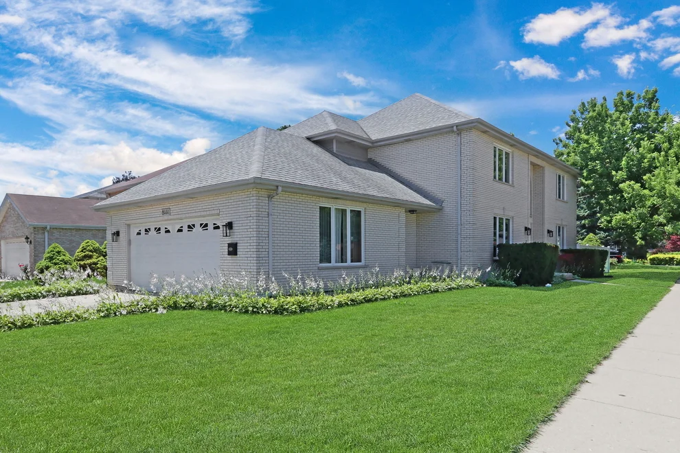 Unit for sale at 8444 Morton Avenue, Morton Grove, IL 60053