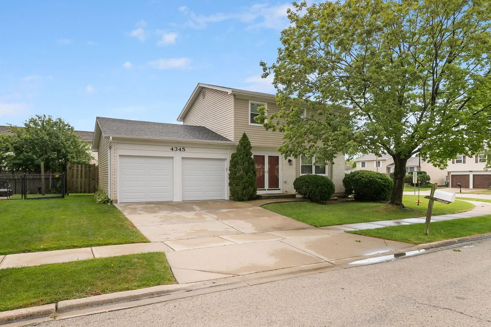 Unit for sale at 4345 Rock Cove Drive, Hoffman Estates, IL 60192