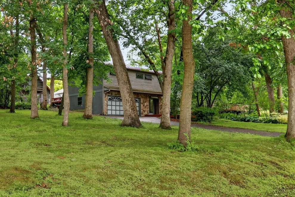 Unit for sale at 8615 Coral Road, Wonder Lake, IL 60097
