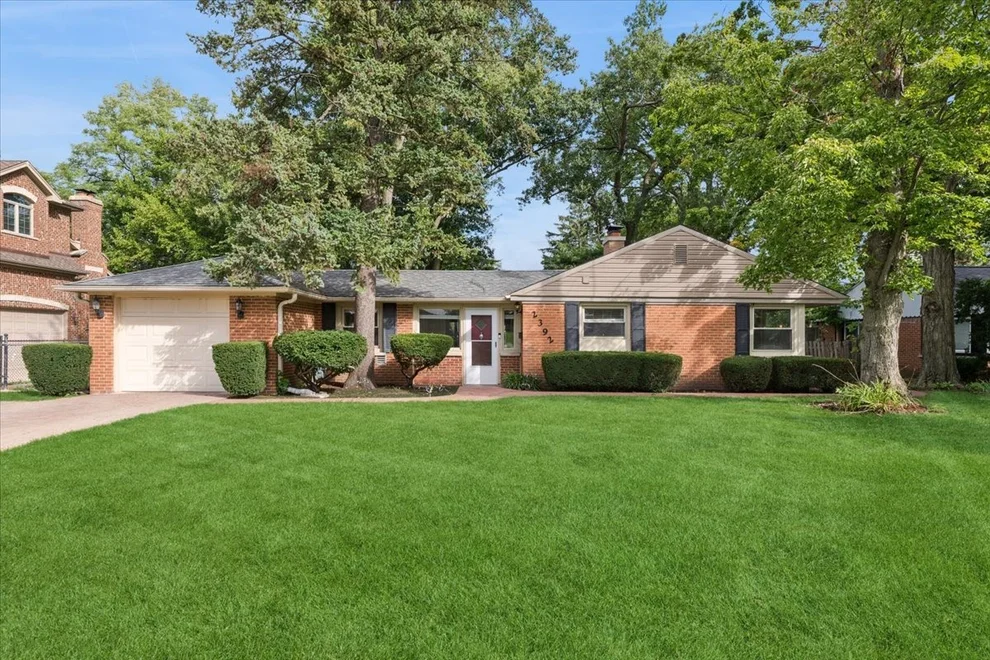 Unit for sale at 2392 MANOR Lane, Park Ridge, IL 60068