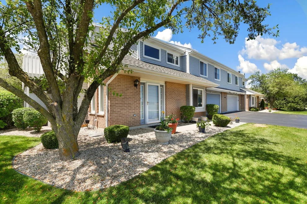 Unit for sale at 5602 W Von Avenue, Monee, IL 60449