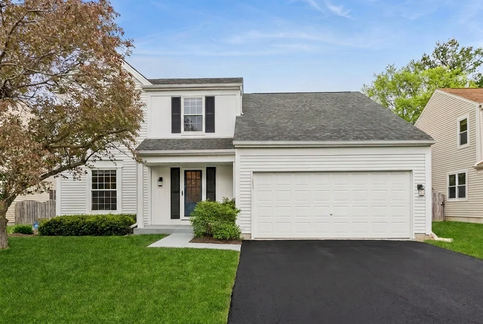 Unit for sale at 1318 Nantucket Court, Carol Stream, IL 60188