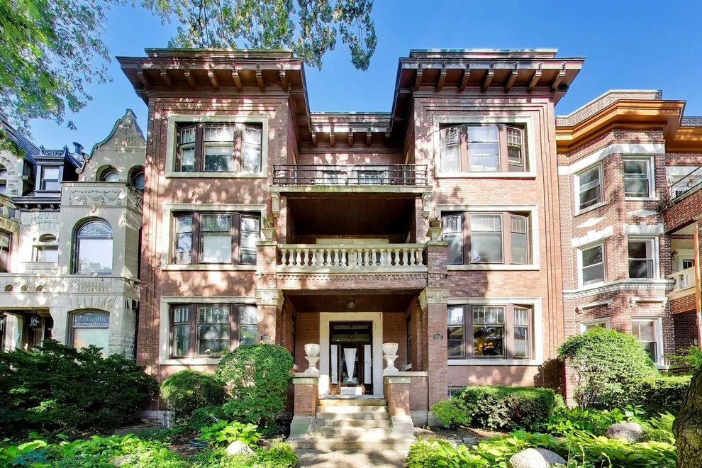 Unit for sale at 5525 S Cornell Avenue, Chicago, IL 60637