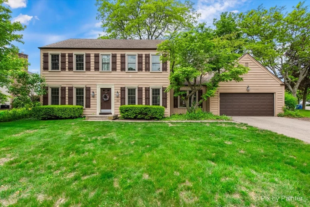 Unit for sale at 50 Southgate Course, St. Charles, IL 60174