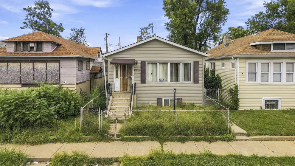 Unit for sale at 1008 W 115th Street, Chicago, IL 60643