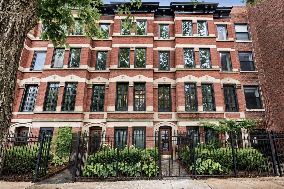 Unit for sale at 319 W WEBSTER Avenue, Chicago, IL 60614