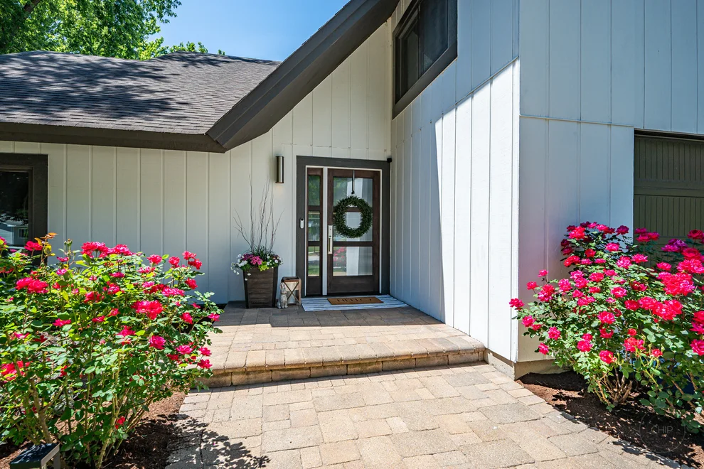 Unit for sale at 52 Redstart Road, Naperville, IL 60565
